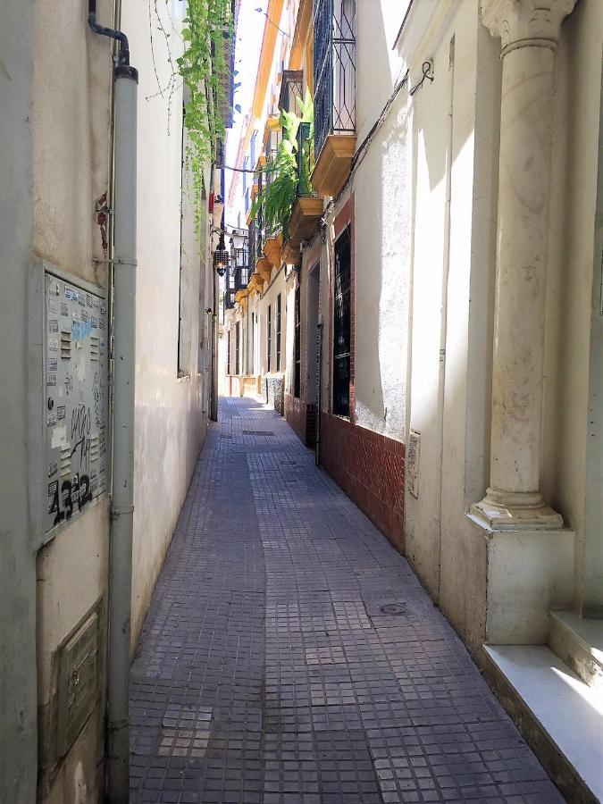 Luminoso Y Amplio Apartamento En El Centro Historico De Sevilla Екстер'єр фото