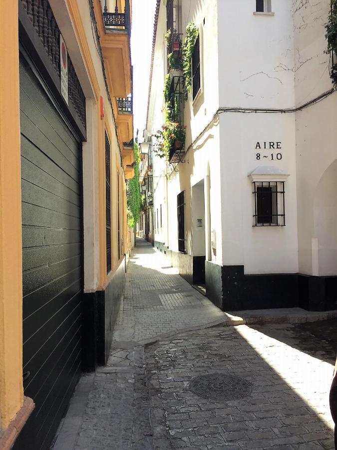 Luminoso Y Amplio Apartamento En El Centro Historico De Sevilla Екстер'єр фото